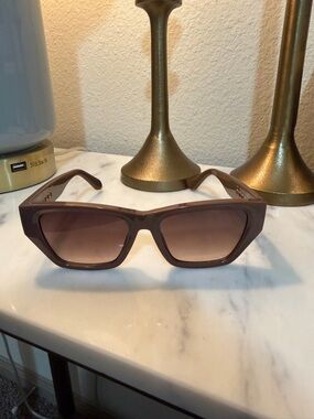 Quay No Apologies Sunglasses